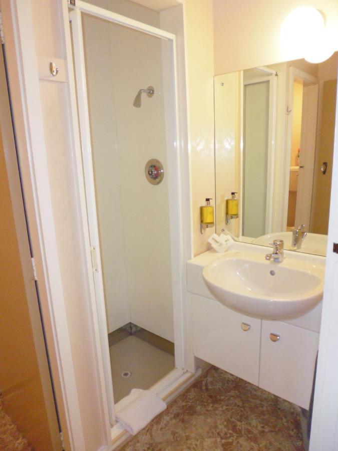 Spa Lodge Motel Ханмер-Спрингс Экстерьер фото